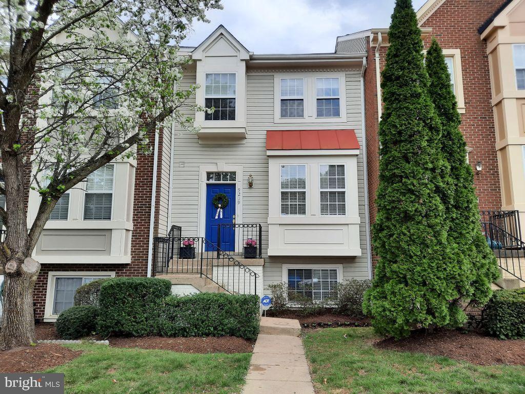 9219 MCCARTY RD, LORTON, Virginia 22079, 4 Bedrooms Bedrooms, 8 Rooms Rooms,3 BathroomsBathrooms,Residential,For sale,9219 MCCARTY RD,VAFX2262338 MLS # VAFX2262338