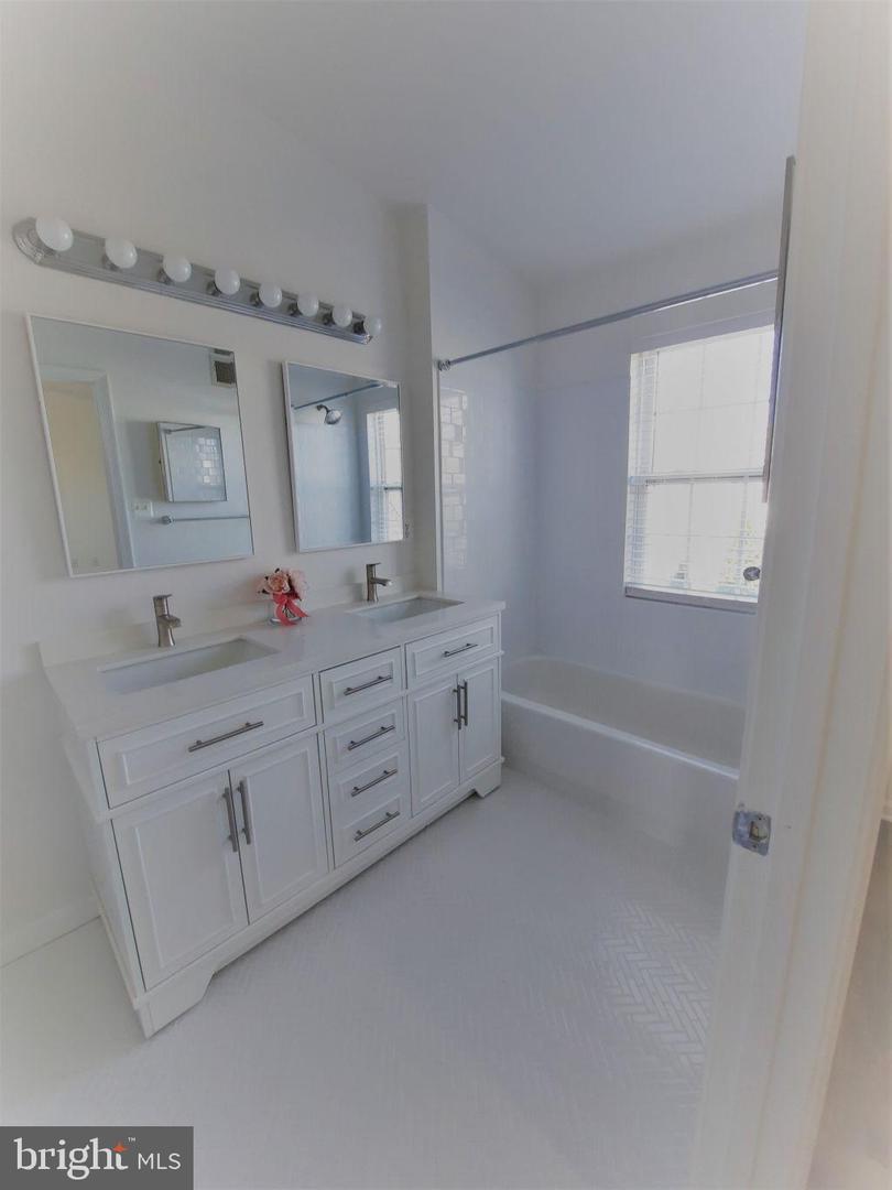 9219 MCCARTY RD, LORTON, Virginia 22079, 4 Bedrooms Bedrooms, 8 Rooms Rooms,3 BathroomsBathrooms,Residential,For sale,9219 MCCARTY RD,VAFX2262338 MLS # VAFX2262338