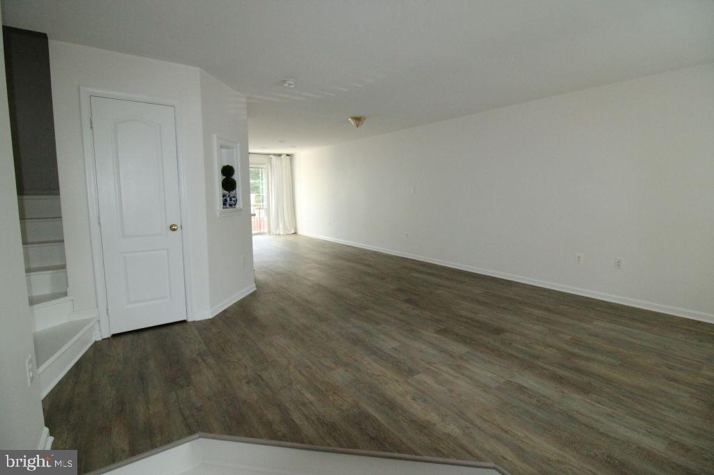 9219 MCCARTY RD, LORTON, Virginia 22079, 4 Bedrooms Bedrooms, 8 Rooms Rooms,3 BathroomsBathrooms,Residential,For sale,9219 MCCARTY RD,VAFX2262338 MLS # VAFX2262338