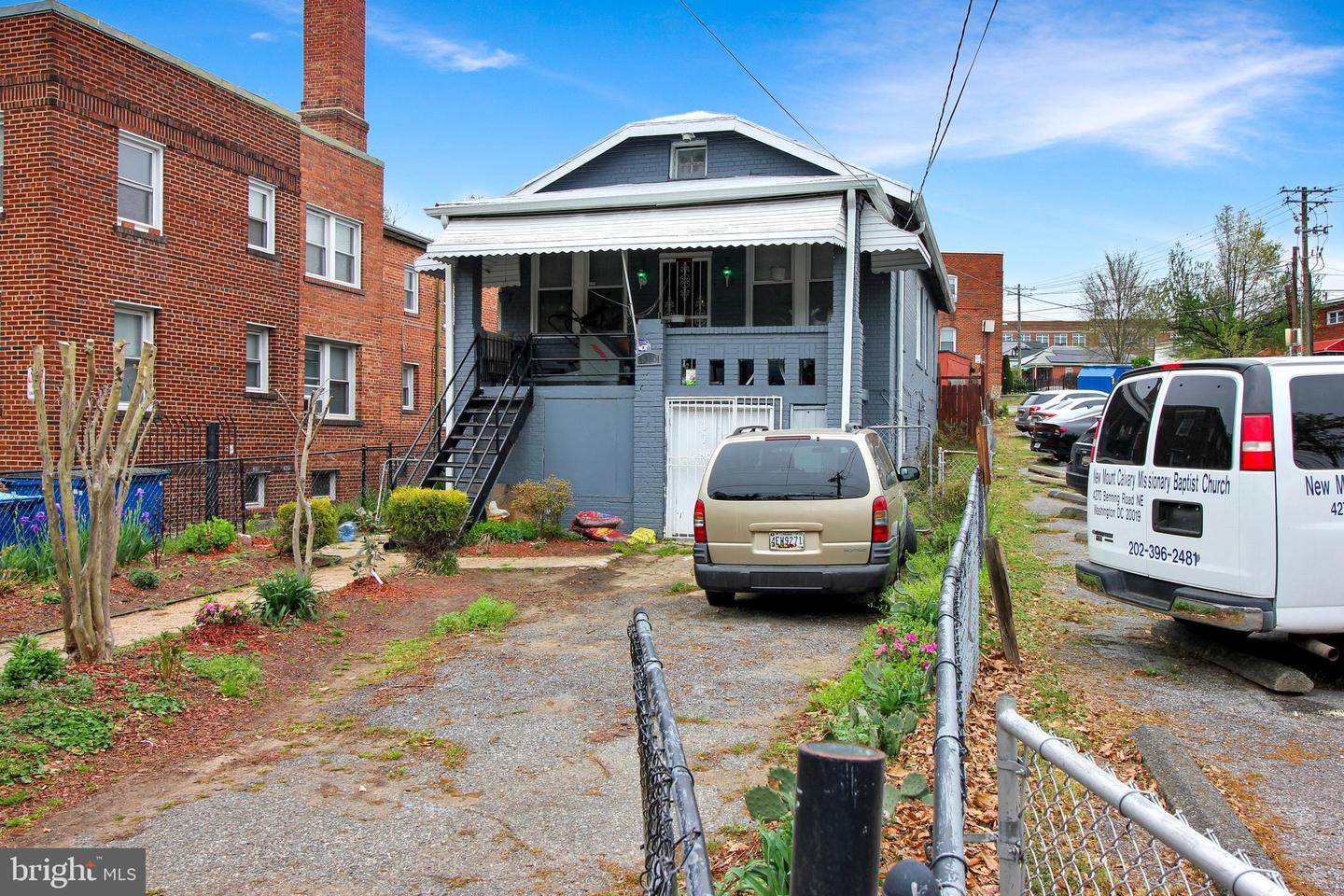 4380 BENNING RD NE, WASHINGTON, District Of Columbia 20019, 3 Bedrooms Bedrooms, ,2 BathroomsBathrooms,Residential,For sale,4380 BENNING RD NE,DCDC2216002 MLS # DCDC2216002