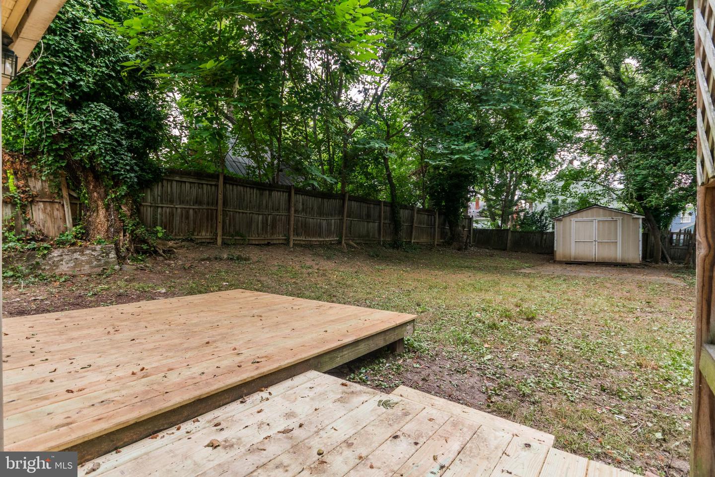 118 E MONMOUTH ST, WINCHESTER, Virginia 22601, 4 Bedrooms Bedrooms, ,1 BathroomBathrooms,Residential,For sale,118 E MONMOUTH ST,VAWI2008920 MLS # VAWI2008920