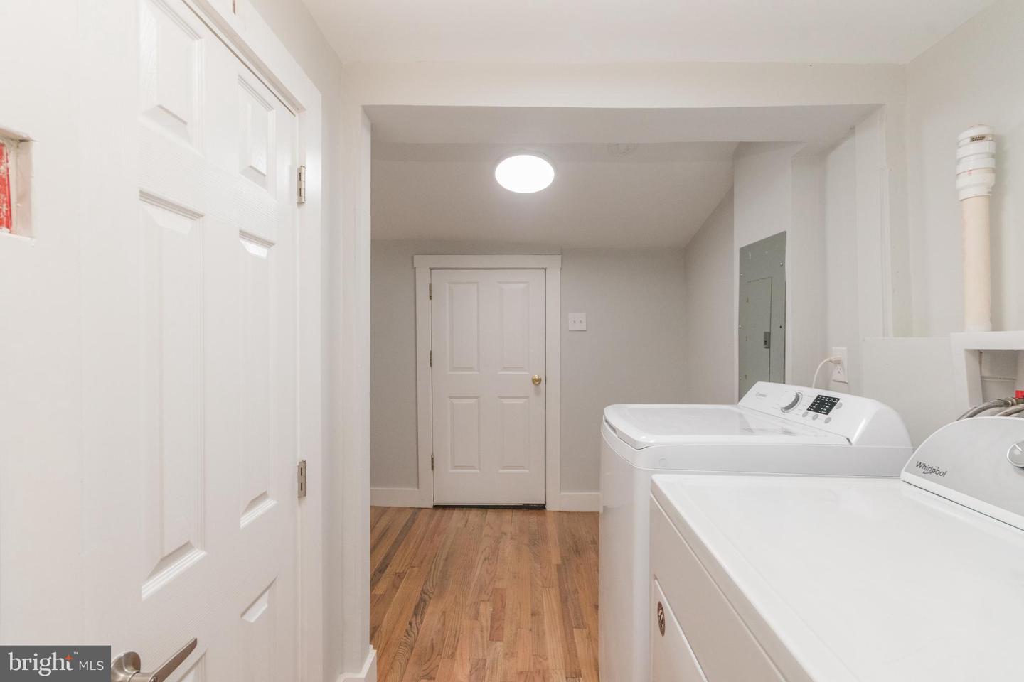 118 E MONMOUTH ST, WINCHESTER, Virginia 22601, 4 Bedrooms Bedrooms, ,1 BathroomBathrooms,Residential,For sale,118 E MONMOUTH ST,VAWI2008920 MLS # VAWI2008920