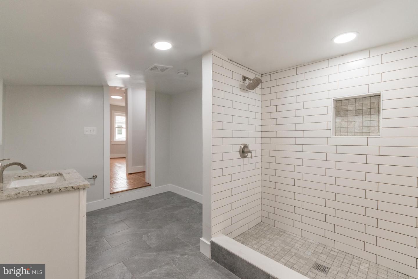 118 E MONMOUTH ST, WINCHESTER, Virginia 22601, 4 Bedrooms Bedrooms, ,1 BathroomBathrooms,Residential,For sale,118 E MONMOUTH ST,VAWI2008920 MLS # VAWI2008920
