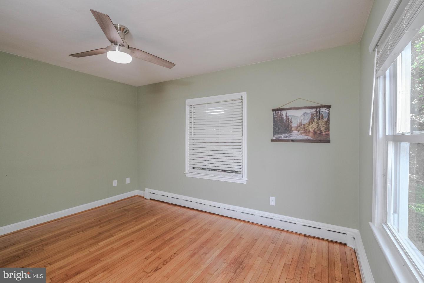 710 RIVER DR, FRONT ROYAL, Virginia 22630, 3 Bedrooms Bedrooms, 10 Rooms Rooms,2 BathroomsBathrooms,Residential,For sale,710 RIVER DR,VAWR2012030 MLS # VAWR2012030