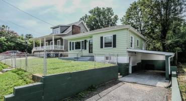 710 RIVER DR, FRONT ROYAL, Virginia 22630, 3 Bedrooms Bedrooms, 10 Rooms Rooms,2 BathroomsBathrooms,Residential,For sale,710 RIVER DR,VAWR2012030 MLS # VAWR2012030