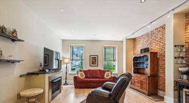 2914 11TH ST NW #102, WASHINGTON, District Of Columbia 20001, 3 Bedrooms Bedrooms, ,2 BathroomsBathrooms,Residential,For sale,2914 11TH ST NW #102,DCDC2216022 MLS # DCDC2216022