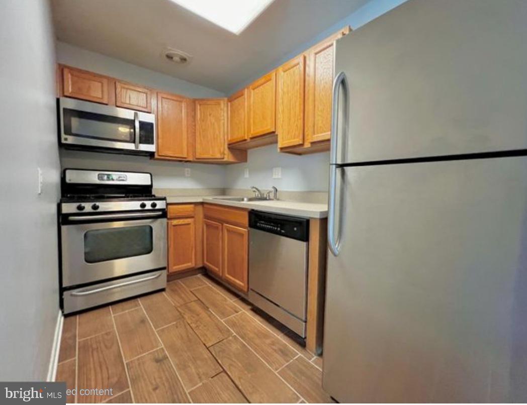 625 CHESAPEAKE ST SE #301, WASHINGTON, District Of Columbia 20032, 2 Bedrooms Bedrooms, ,1 BathroomBathrooms,Residential,For sale,625 CHESAPEAKE ST SE #301,DCDC2216024 MLS # DCDC2216024