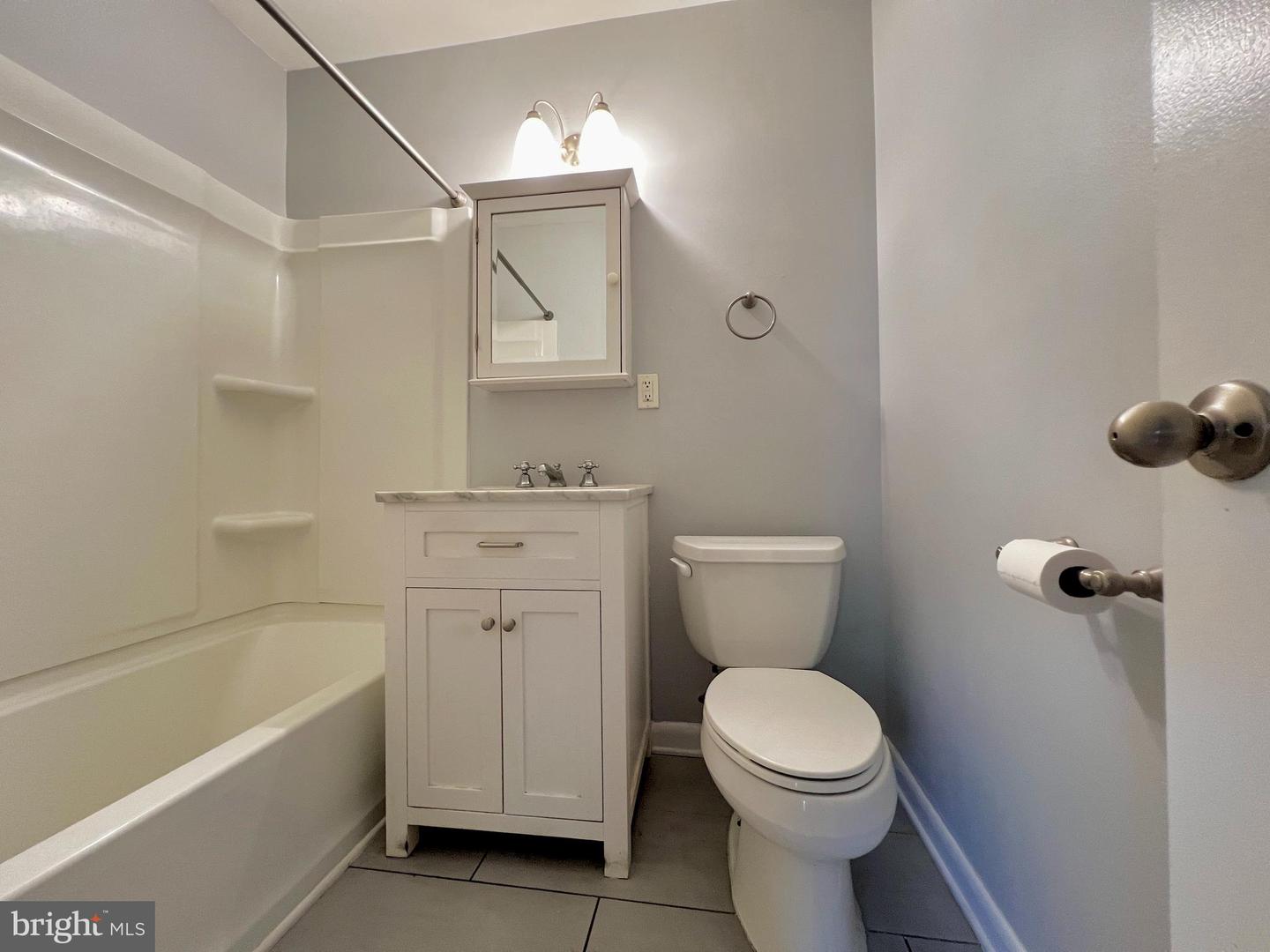625 CHESAPEAKE ST SE #301, WASHINGTON, District Of Columbia 20032, 2 Bedrooms Bedrooms, ,1 BathroomBathrooms,Residential,For sale,625 CHESAPEAKE ST SE #301,DCDC2216024 MLS # DCDC2216024