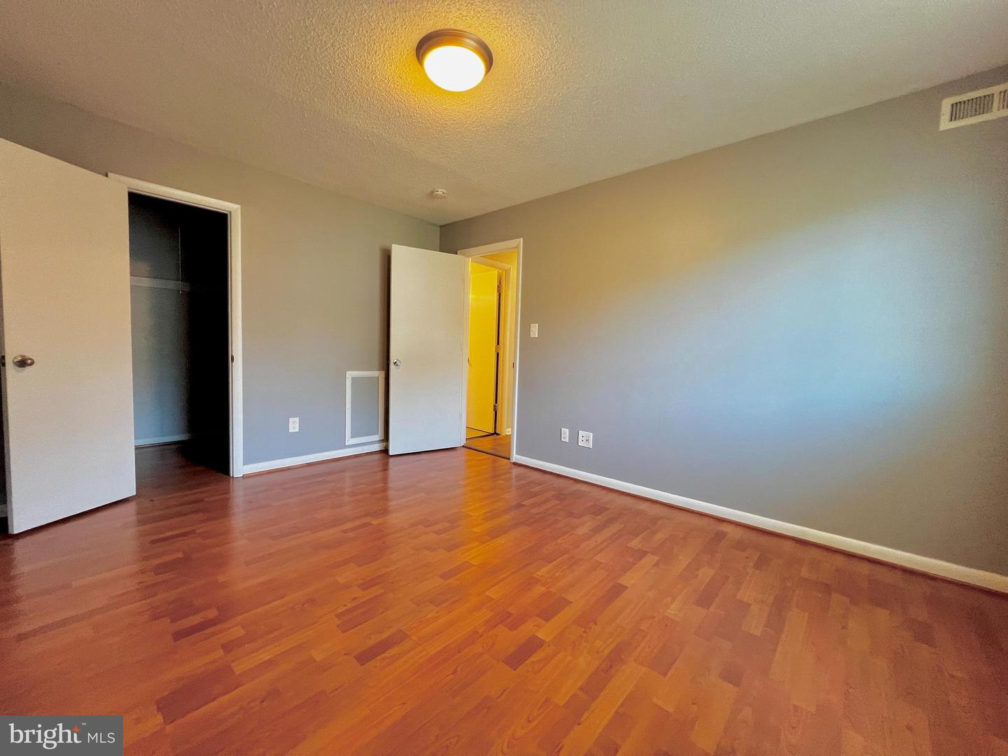 625 CHESAPEAKE ST SE #301, WASHINGTON, District Of Columbia 20032, 2 Bedrooms Bedrooms, ,1 BathroomBathrooms,Residential,For sale,625 CHESAPEAKE ST SE #301,DCDC2216024 MLS # DCDC2216024