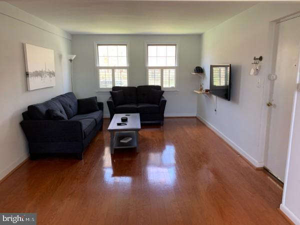 6612 10TH ST #A2, ALEXANDRIA, Virginia 22307, 2 Bedrooms Bedrooms, ,1 BathroomBathrooms,Residential,For sale,6612 10TH ST #A2,VAFX2262422 MLS # VAFX2262422