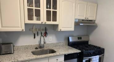 6612 10TH ST #A2, ALEXANDRIA, Virginia 22307, 2 Bedrooms Bedrooms, ,1 BathroomBathrooms,Residential,For sale,6612 10TH ST #A2,VAFX2262422 MLS # VAFX2262422