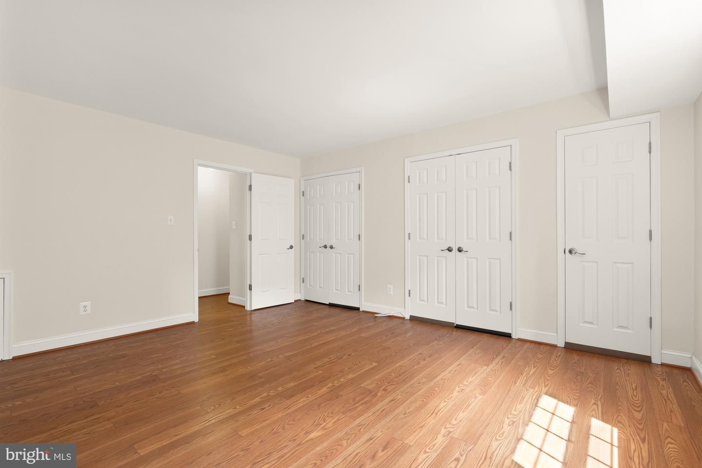 3975 LYNDHURST DR #103, FAIRFAX, Virginia 22031, 1 Bedroom Bedrooms, ,1 BathroomBathrooms,Residential,For sale,3975 LYNDHURST DR #103,VAFC2005814 MLS # VAFC2005814