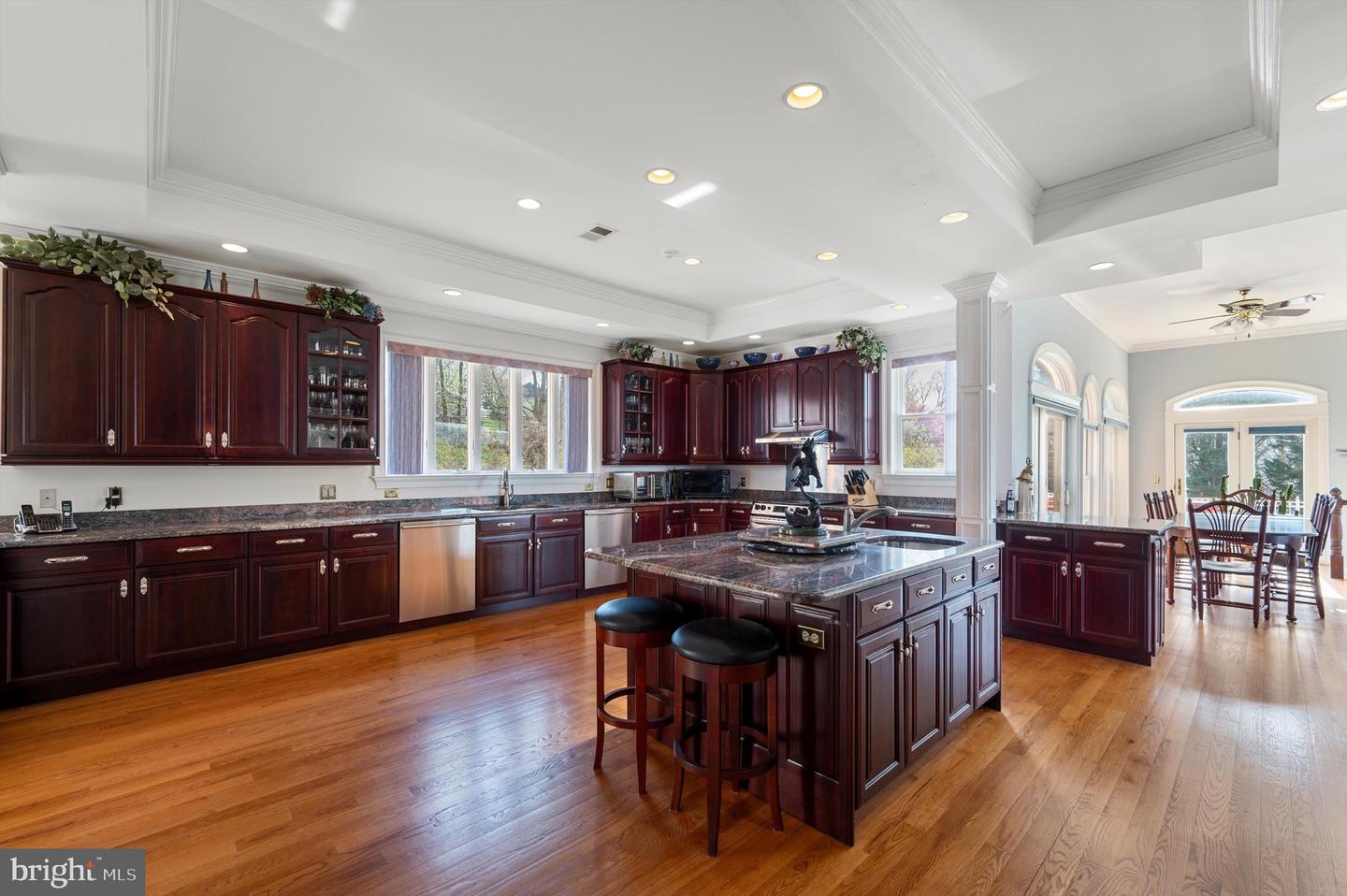 18037 CLENDENNING CIR, ROUND HILL, Virginia 20141, 5 Bedrooms Bedrooms, ,5 BathroomsBathrooms,Residential,For sale,18037 CLENDENNING CIR,VALO2093076 MLS # VALO2093076