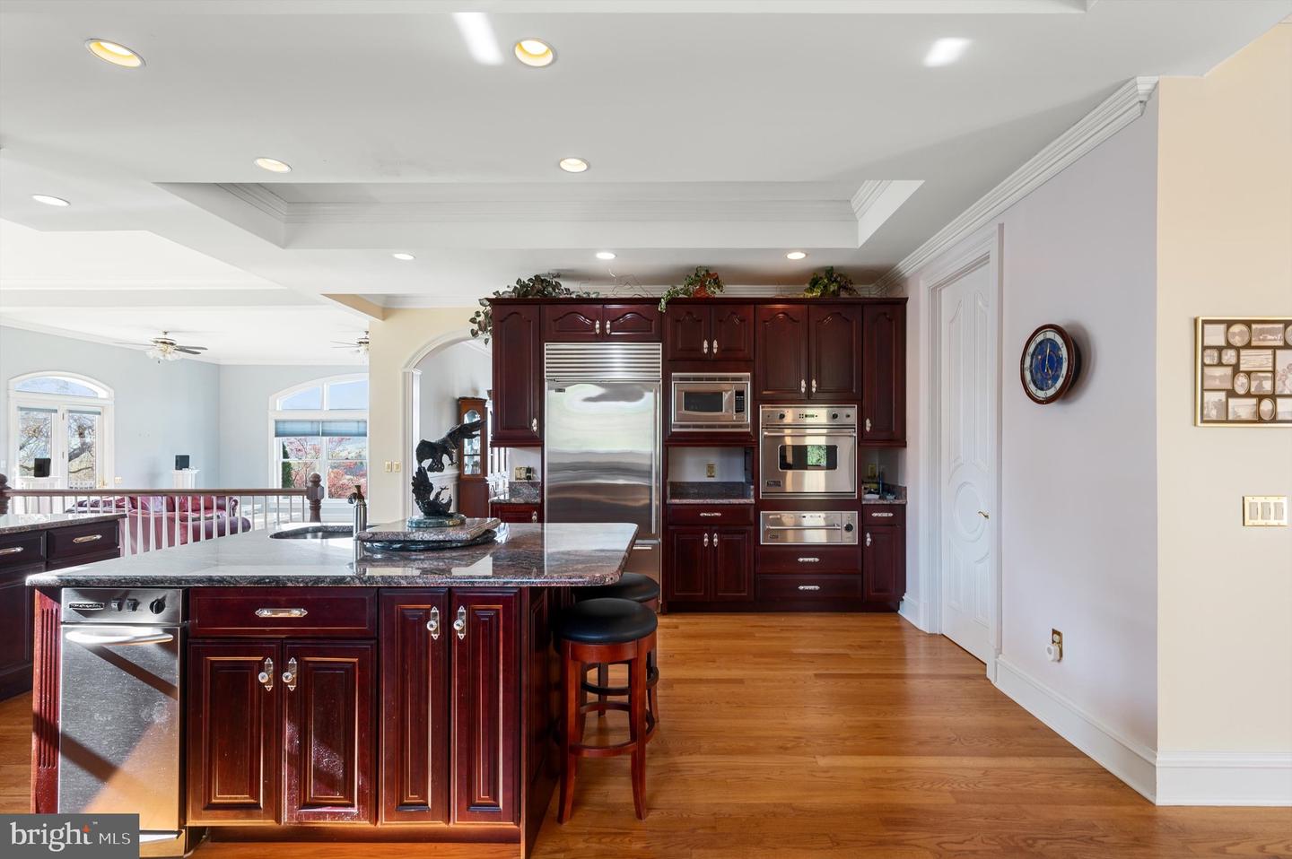 18037 CLENDENNING CIR, ROUND HILL, Virginia 20141, 5 Bedrooms Bedrooms, ,5 BathroomsBathrooms,Residential,For sale,18037 CLENDENNING CIR,VALO2093076 MLS # VALO2093076