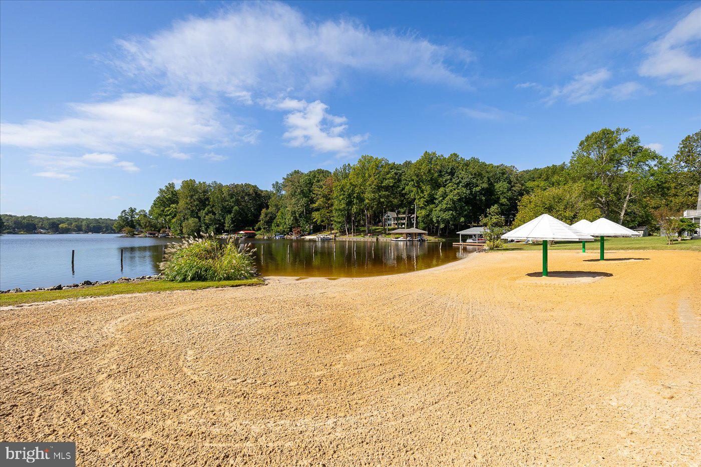 LOT 385 & 957 N LAKESHORE DR, LOUISA, Virginia 23093, ,Land,For sale,LOT 385 & 957 N LAKESHORE DR,VALA2008462 MLS # VALA2008462