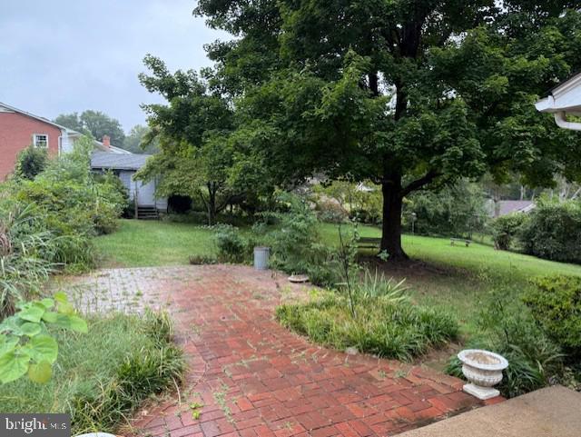 209 STONEWALL DR, FREDERICKSBURG, Virginia 22401, 3 Bedrooms Bedrooms, ,2 BathroomsBathrooms,Residential,For sale,209 STONEWALL DR,VAFB2008582 MLS # VAFB2008582