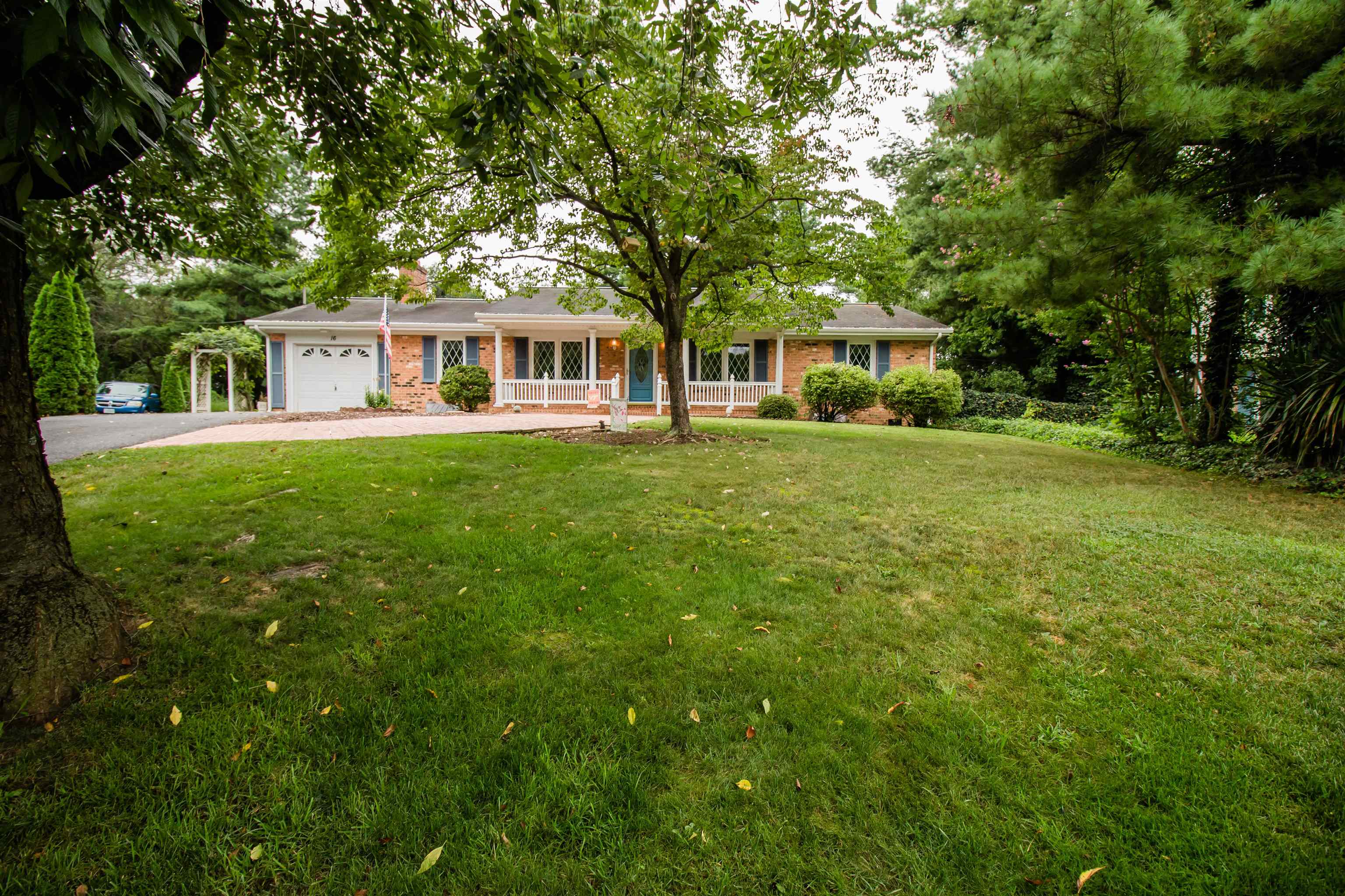 16 TAMELA CT, HARRISONBURG, Virginia 22801, 3 Bedrooms Bedrooms, ,2 BathroomsBathrooms,Residential,16 TAMELA CT,668061 MLS # 668061