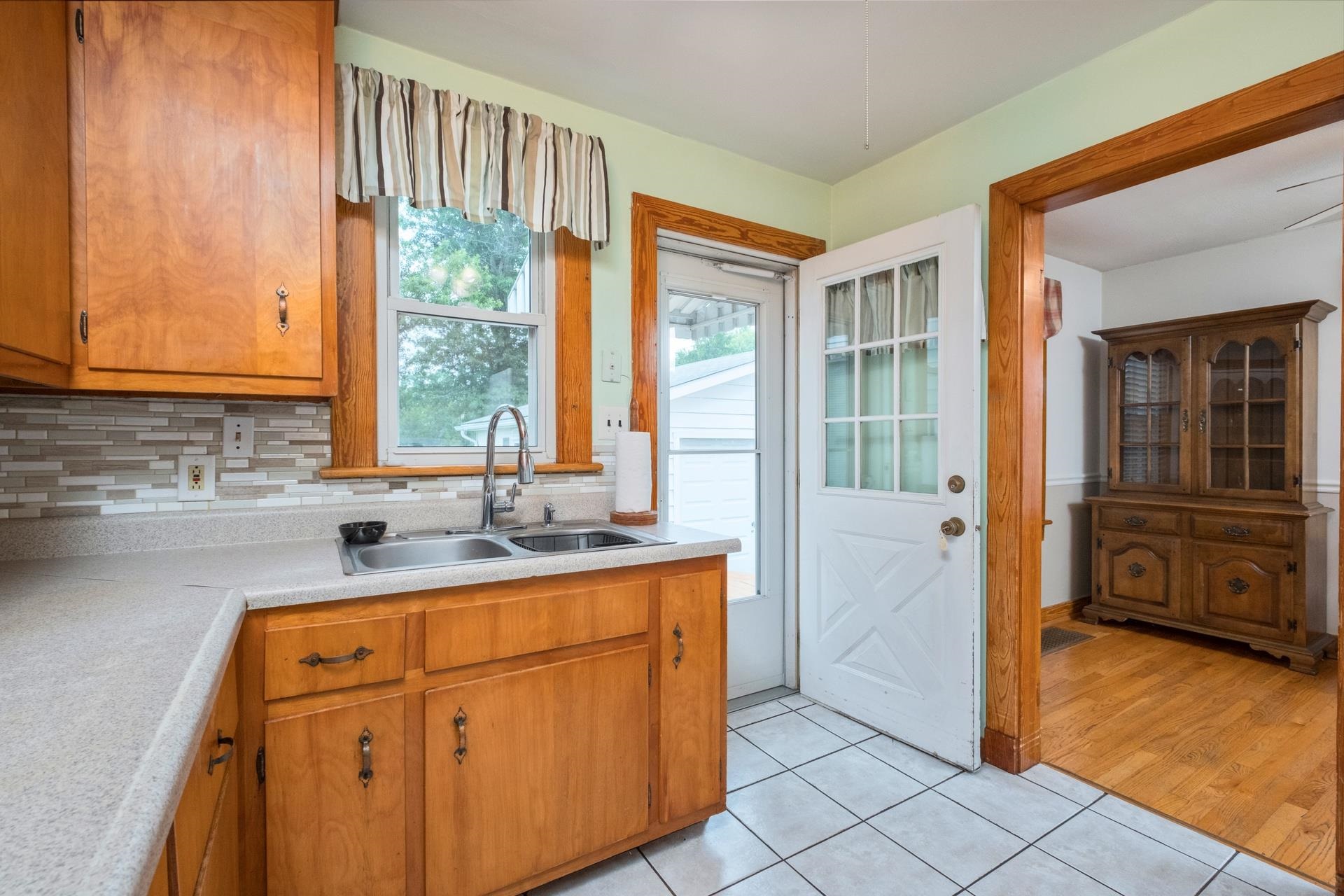 90 RIVERSIDE AVE, VERONA, Virginia 24482, 3 Bedrooms Bedrooms, ,1 BathroomBathrooms,Residential,90 RIVERSIDE AVE,668063 MLS # 668063