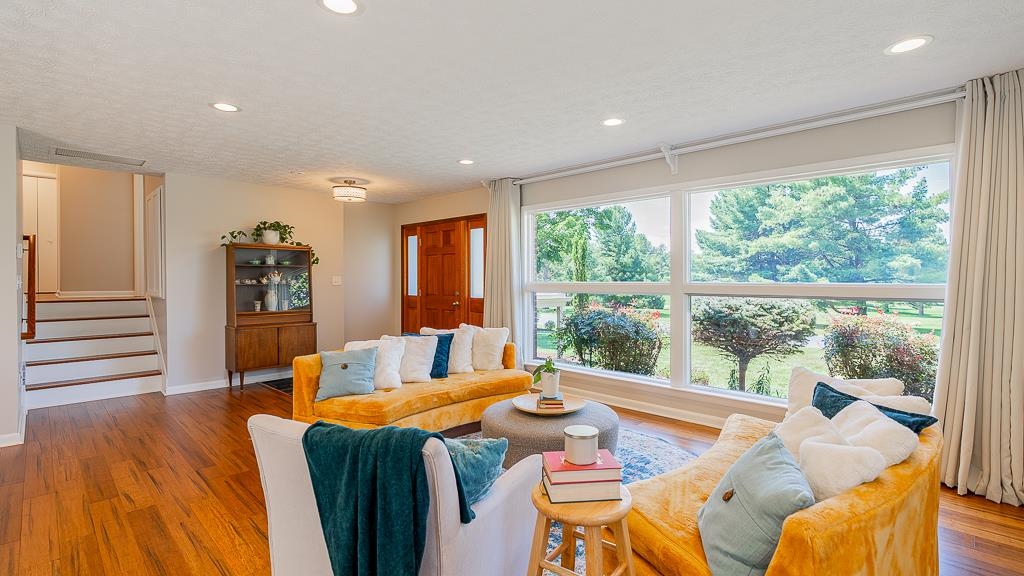 550 FAIRWAY DR, HARRISONBURG, Virginia 22802, 4 Bedrooms Bedrooms, ,3 BathroomsBathrooms,Residential,550 FAIRWAY DR,668065 MLS # 668065