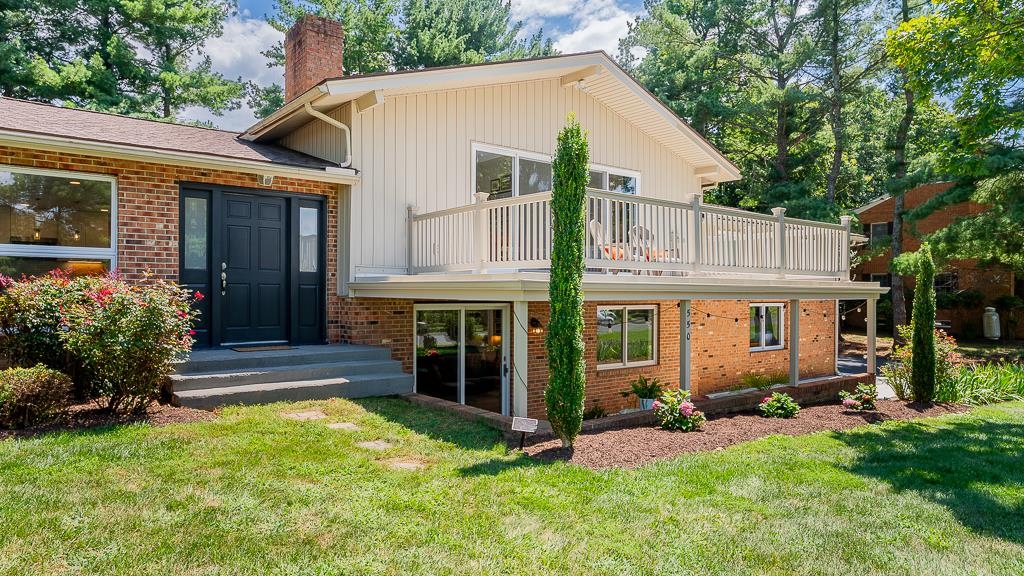 550 FAIRWAY DR, HARRISONBURG, Virginia 22802, 4 Bedrooms Bedrooms, ,3 BathroomsBathrooms,Residential,550 FAIRWAY DR,668065 MLS # 668065