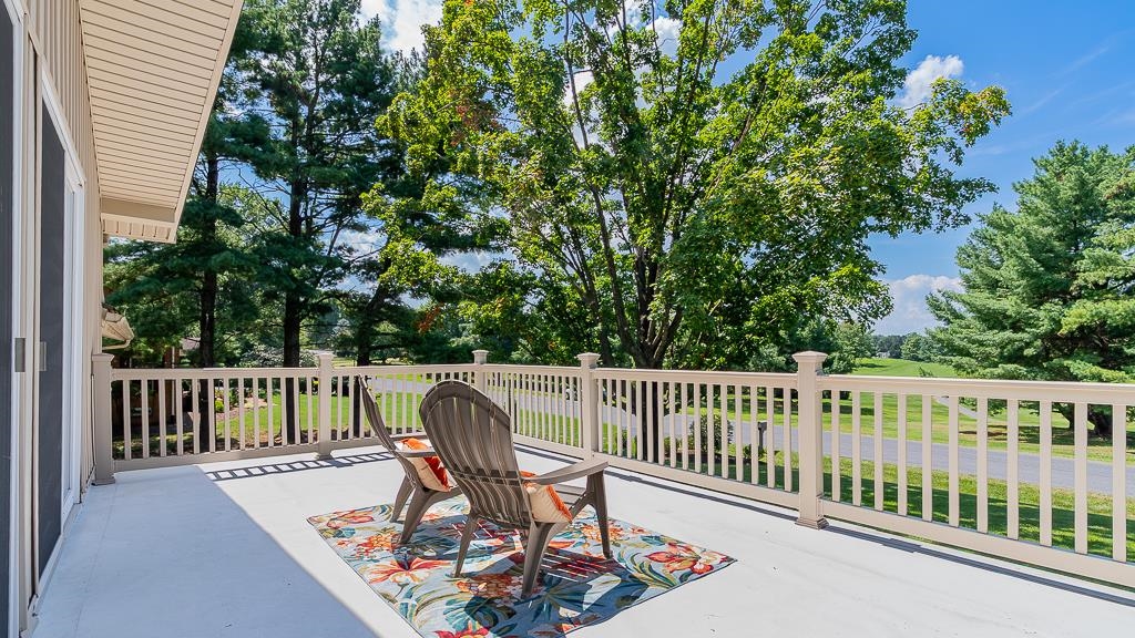 550 FAIRWAY DR, HARRISONBURG, Virginia 22802, 4 Bedrooms Bedrooms, ,3 BathroomsBathrooms,Residential,550 FAIRWAY DR,668065 MLS # 668065