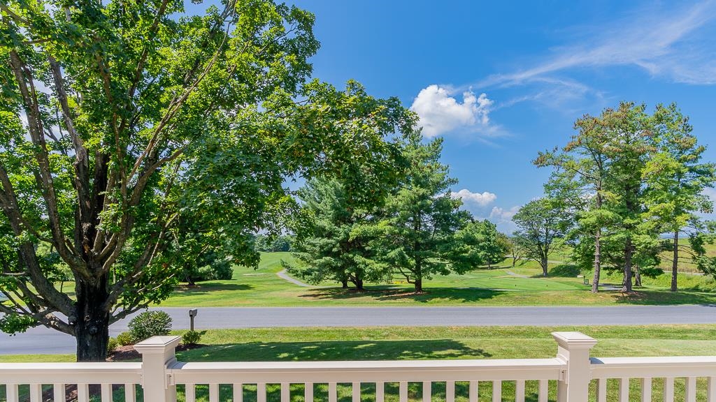 550 FAIRWAY DR, HARRISONBURG, Virginia 22802, 4 Bedrooms Bedrooms, ,3 BathroomsBathrooms,Residential,550 FAIRWAY DR,668065 MLS # 668065