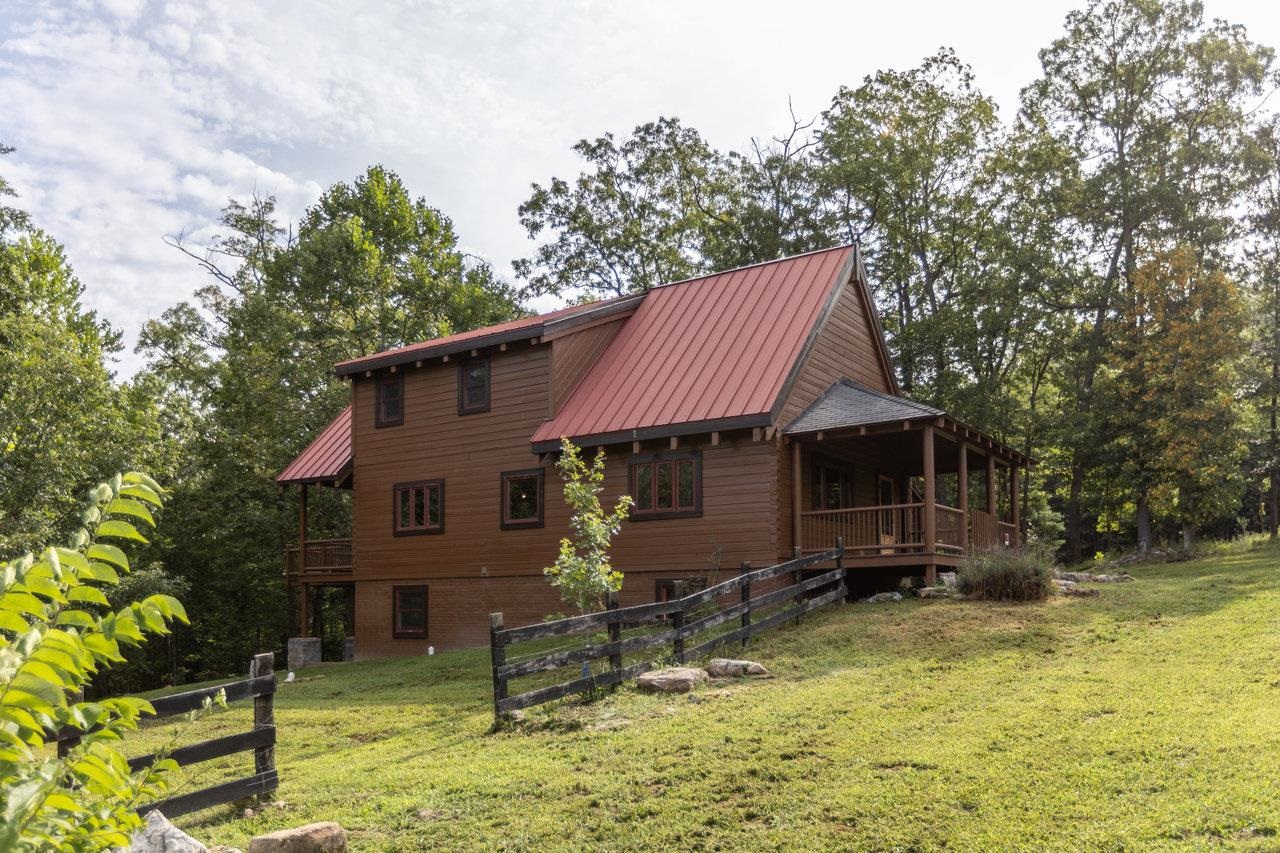 111 COPPERHEAD RD, EDINBURG, Virginia 22824, 2 Bedrooms Bedrooms, ,2 BathroomsBathrooms,Residential,111 COPPERHEAD RD,668073 MLS # 668073