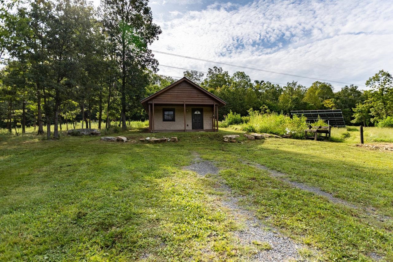 111 COPPERHEAD RD, EDINBURG, Virginia 22824, 2 Bedrooms Bedrooms, ,2 BathroomsBathrooms,Residential,111 COPPERHEAD RD,668073 MLS # 668073