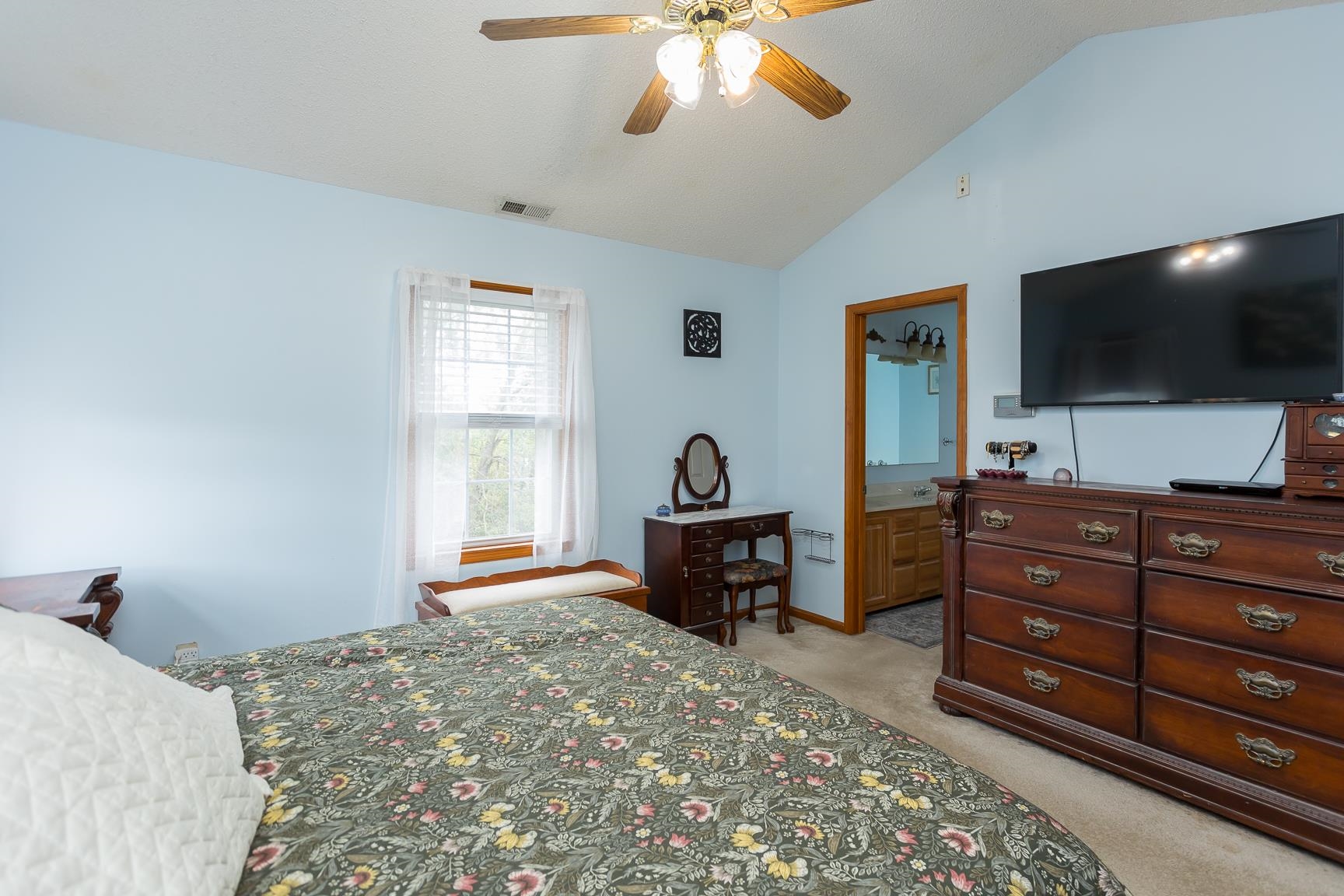 122 WILLOW DR, DAYTON, Virginia 22821, 6 Bedrooms Bedrooms, ,3 BathroomsBathrooms,Residential,122 WILLOW DR,668076 MLS # 668076