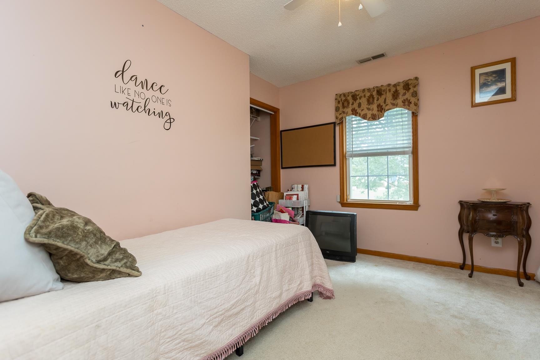 122 WILLOW DR, DAYTON, Virginia 22821, 6 Bedrooms Bedrooms, ,3 BathroomsBathrooms,Residential,122 WILLOW DR,668076 MLS # 668076