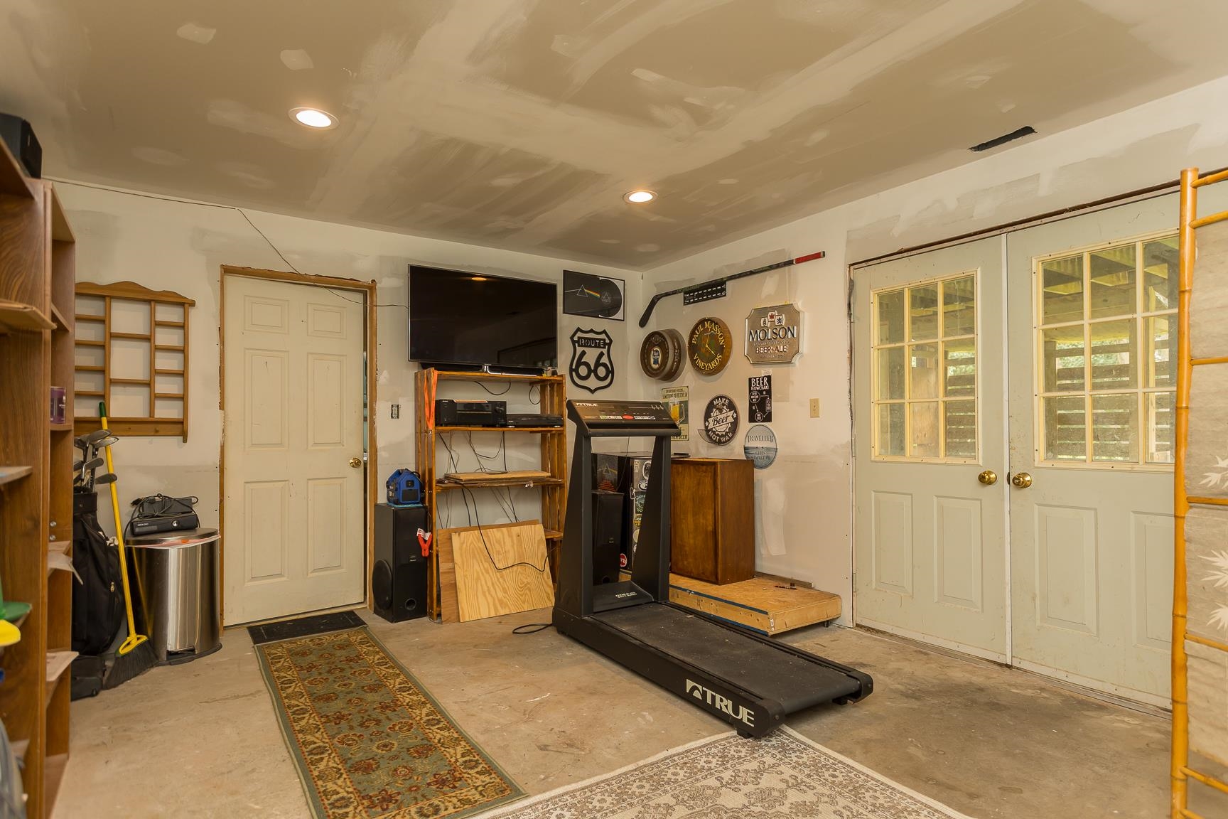 122 WILLOW DR, DAYTON, Virginia 22821, 6 Bedrooms Bedrooms, ,3 BathroomsBathrooms,Residential,122 WILLOW DR,668076 MLS # 668076