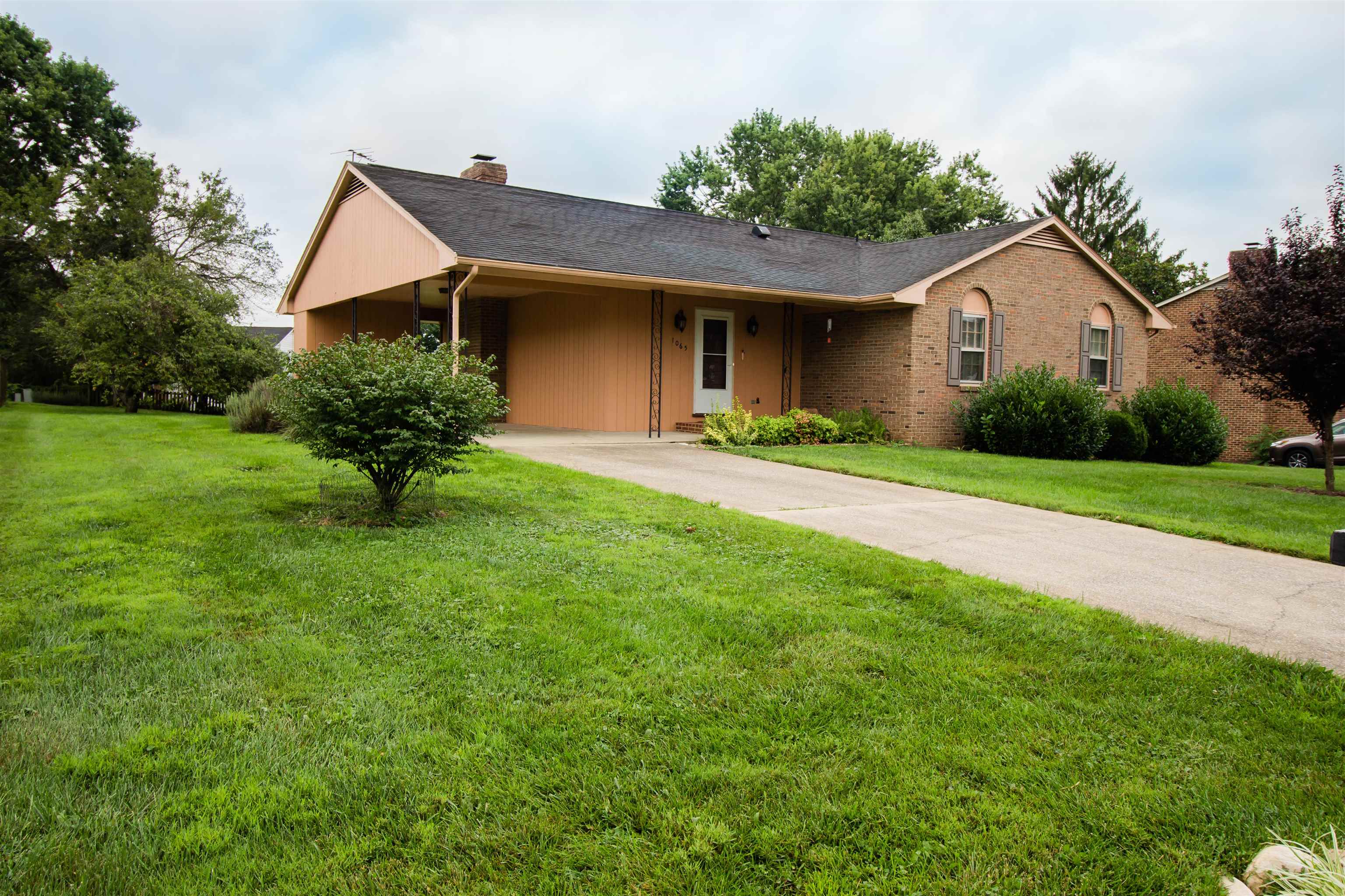 1065 BOBWHITE PL, HARRISONBURG, Virginia 22802, 3 Bedrooms Bedrooms, ,2 BathroomsBathrooms,Residential,1065 BOBWHITE PL,668077 MLS # 668077