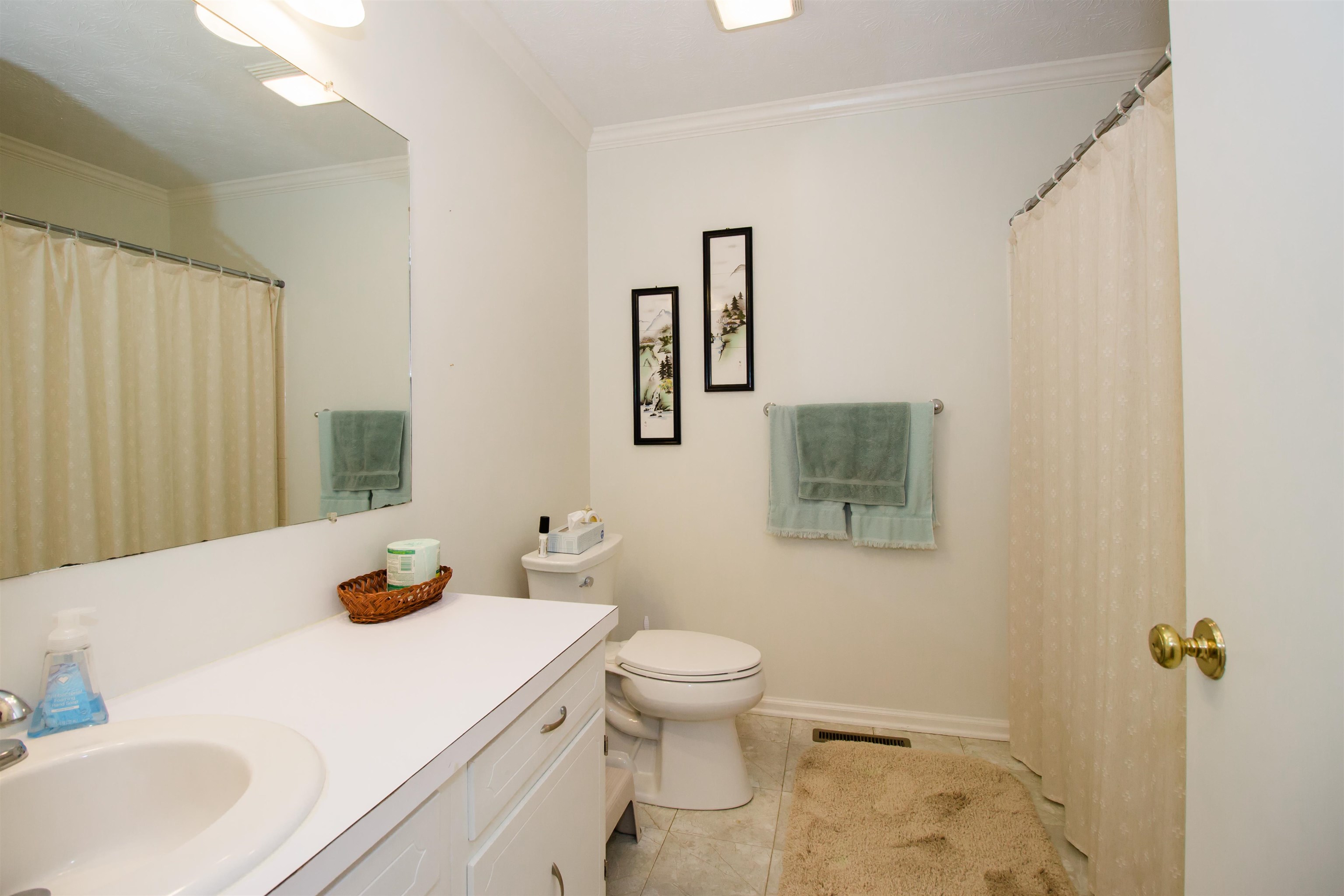 1065 BOBWHITE PL, HARRISONBURG, Virginia 22802, 3 Bedrooms Bedrooms, ,2 BathroomsBathrooms,Residential,1065 BOBWHITE PL,668077 MLS # 668077