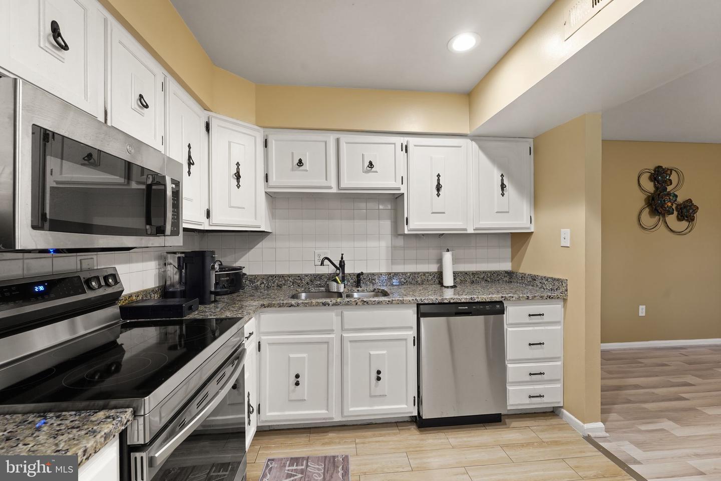 14106 MORRISON CT, WOODBRIDGE, Virginia 22193, 3 Bedrooms Bedrooms, ,2 BathroomsBathrooms,Residential,For sale,14106 MORRISON CT,VAPW2100076 MLS # VAPW2100076