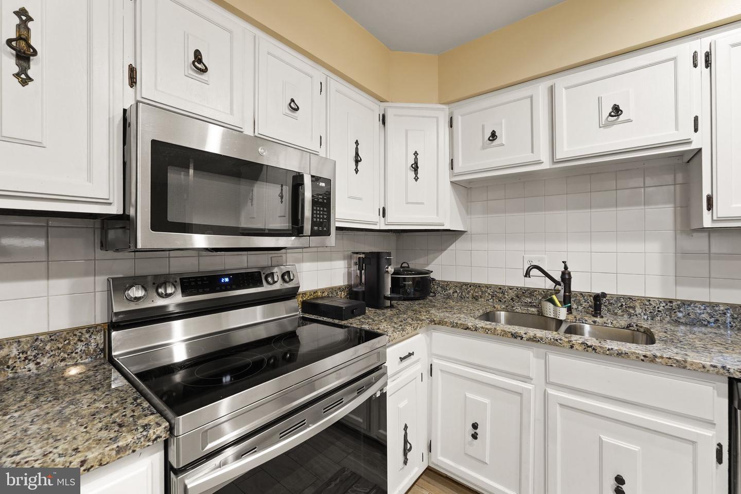 14106 MORRISON CT, WOODBRIDGE, Virginia 22193, 3 Bedrooms Bedrooms, ,2 BathroomsBathrooms,Residential,For sale,14106 MORRISON CT,VAPW2100076 MLS # VAPW2100076