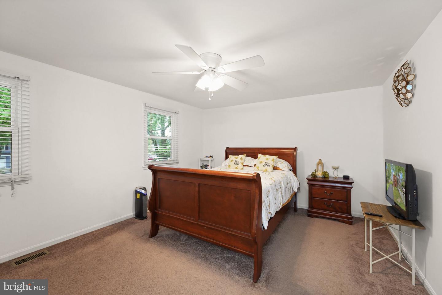 14106 MORRISON CT, WOODBRIDGE, Virginia 22193, 3 Bedrooms Bedrooms, ,2 BathroomsBathrooms,Residential,For sale,14106 MORRISON CT,VAPW2100076 MLS # VAPW2100076