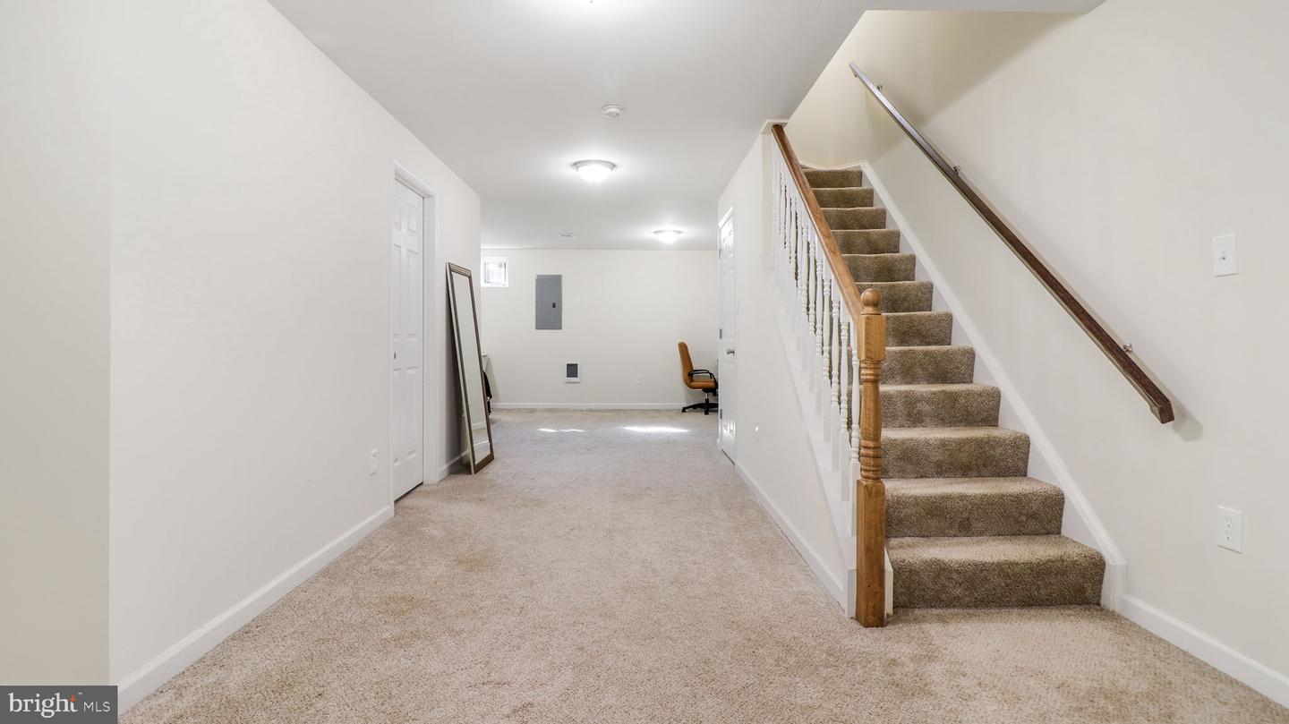17948 MILROY DR, DUMFRIES, Virginia 22026, 3 Bedrooms Bedrooms, ,3 BathroomsBathrooms,Residential,For sale,17948 MILROY DR,VAPW2101648 MLS # VAPW2101648