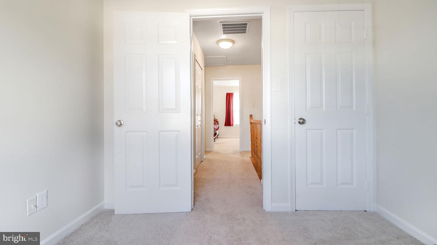 17948 MILROY DR, DUMFRIES, Virginia 22026, 3 Bedrooms Bedrooms, ,3 BathroomsBathrooms,Residential,For sale,17948 MILROY DR,VAPW2101648 MLS # VAPW2101648