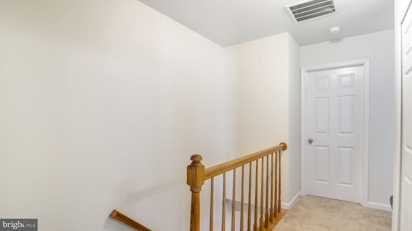 17948 MILROY DR, DUMFRIES, Virginia 22026, 3 Bedrooms Bedrooms, ,3 BathroomsBathrooms,Residential,For sale,17948 MILROY DR,VAPW2101648 MLS # VAPW2101648