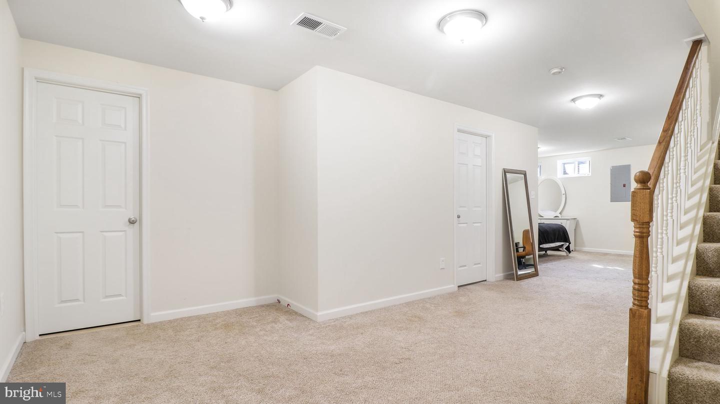17948 MILROY DR, DUMFRIES, Virginia 22026, 3 Bedrooms Bedrooms, ,3 BathroomsBathrooms,Residential,For sale,17948 MILROY DR,VAPW2101648 MLS # VAPW2101648