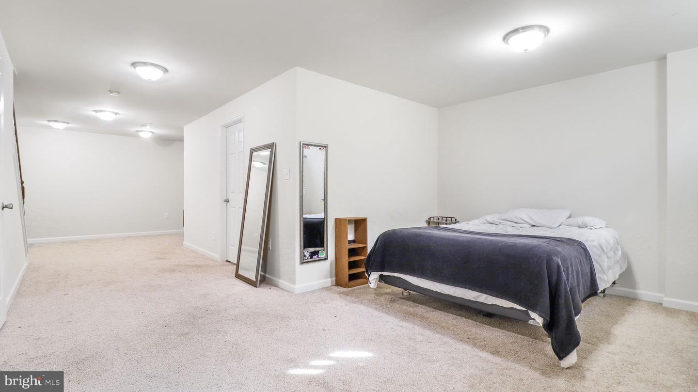 17948 MILROY DR, DUMFRIES, Virginia 22026, 3 Bedrooms Bedrooms, ,3 BathroomsBathrooms,Residential,For sale,17948 MILROY DR,VAPW2101648 MLS # VAPW2101648