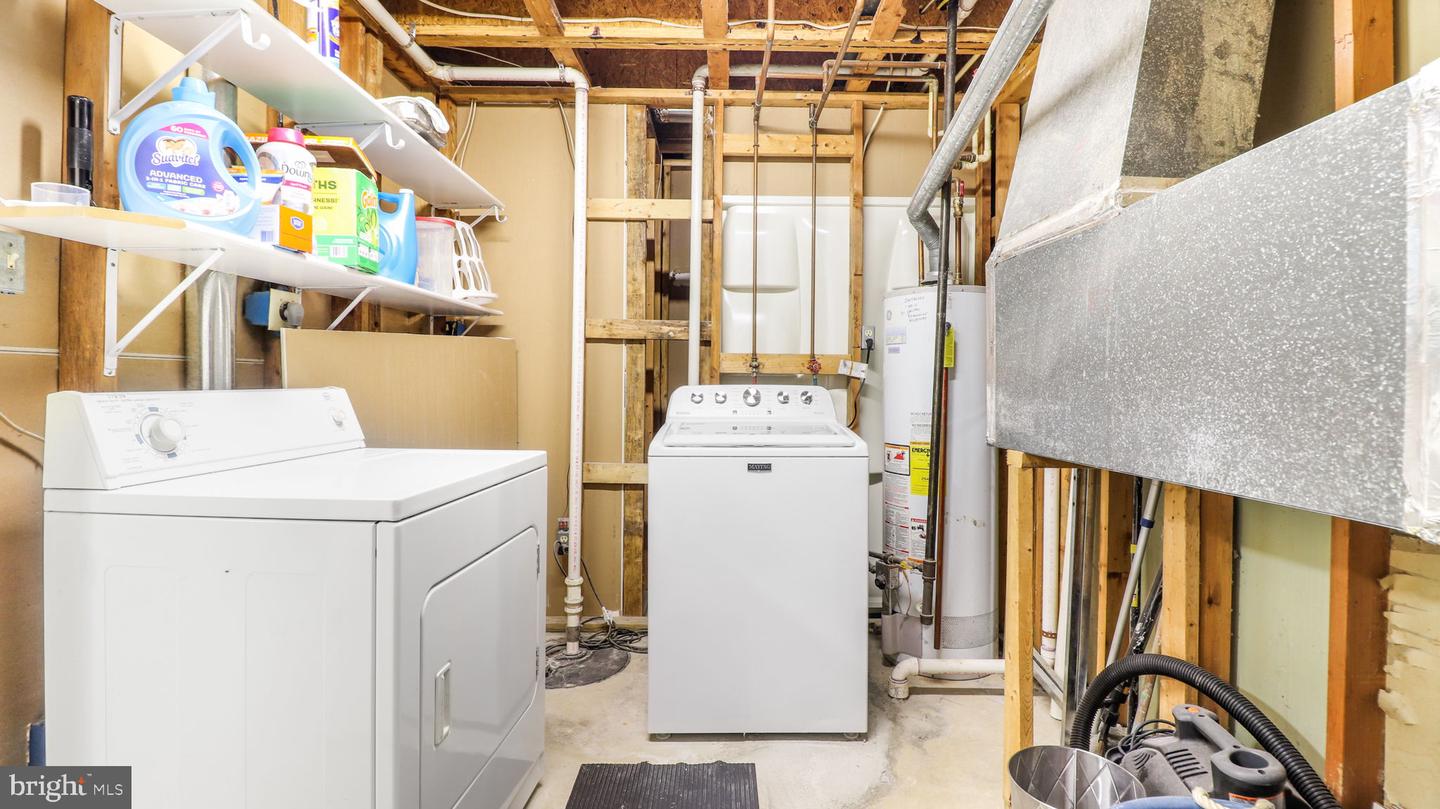 17948 MILROY DR, DUMFRIES, Virginia 22026, 3 Bedrooms Bedrooms, ,3 BathroomsBathrooms,Residential,For sale,17948 MILROY DR,VAPW2101648 MLS # VAPW2101648
