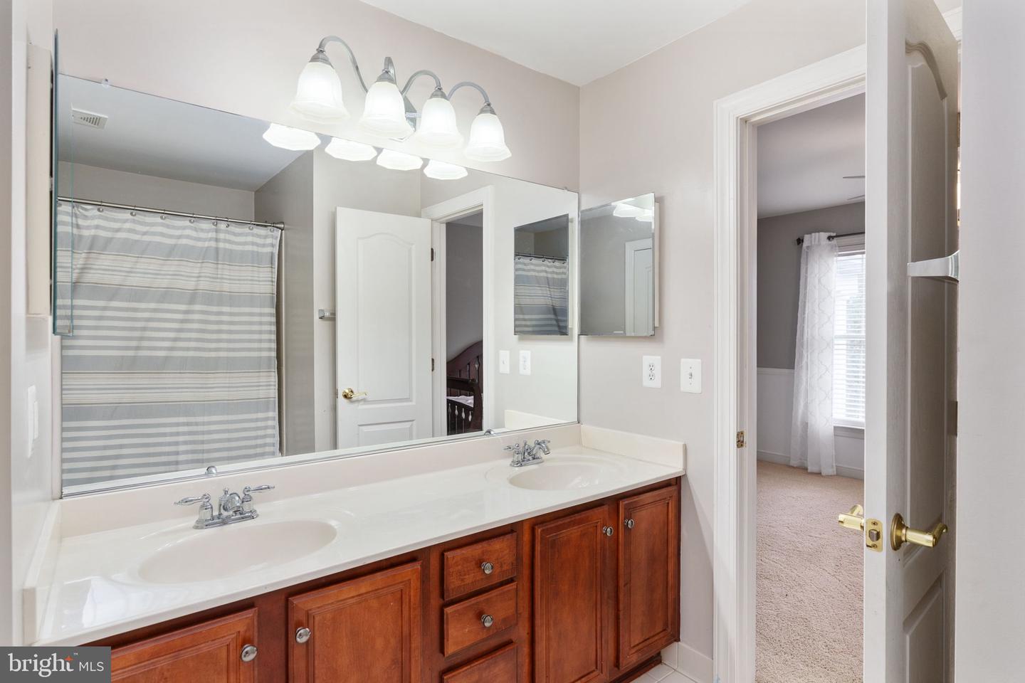 3 HEMMING DR, STAFFORD, Virginia 22554, 4 Bedrooms Bedrooms, ,4 BathroomsBathrooms,Residential,For sale,3 HEMMING DR,VAST2041890 MLS # VAST2041890