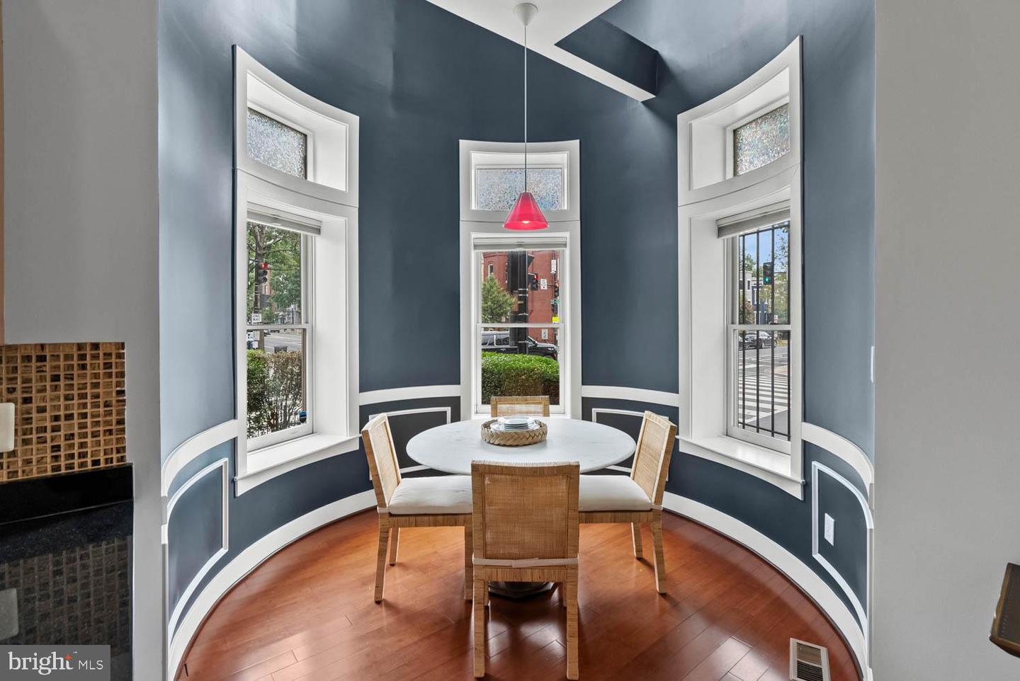 902 T ST NW #A, WASHINGTON, District Of Columbia 20001, 2 Bedrooms Bedrooms, ,2 BathroomsBathrooms,Residential,For sale,902 T ST NW #A,DCDC2215638 MLS # DCDC2215638
