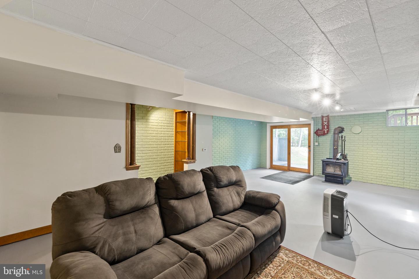 262 CONNER LN, WINCHESTER, Virginia 22602, 3 Bedrooms Bedrooms, ,2 BathroomsBathrooms,Residential,For sale,262 CONNER LN,VAFV2036222 MLS # VAFV2036222