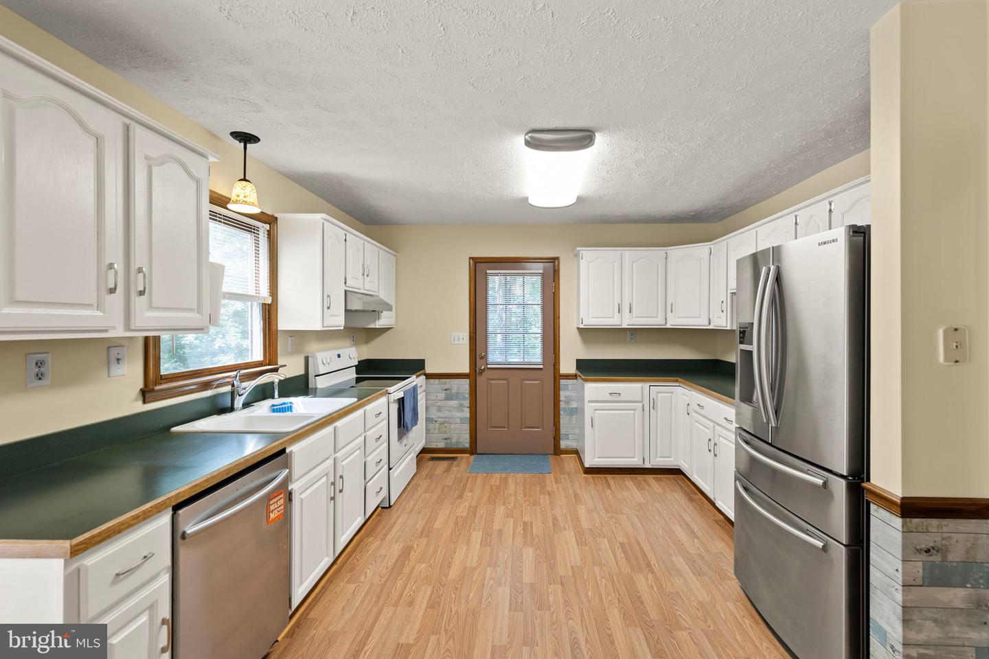 262 CONNER LN, WINCHESTER, Virginia 22602, 3 Bedrooms Bedrooms, ,2 BathroomsBathrooms,Residential,For sale,262 CONNER LN,VAFV2036222 MLS # VAFV2036222