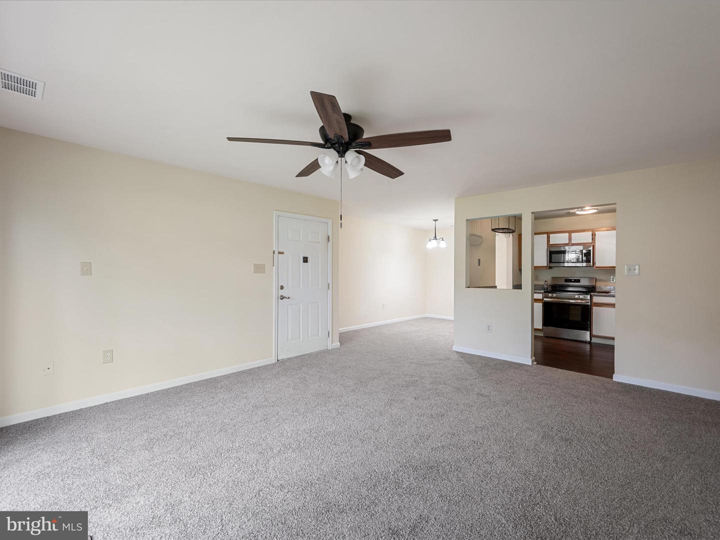 100 TIMBERLAKE TER #1, STEPHENS CITY, Virginia 22655, 2 Bedrooms Bedrooms, ,2 BathroomsBathrooms,Residential,For sale,100 TIMBERLAKE TER #1,VAFV2036246 MLS # VAFV2036246