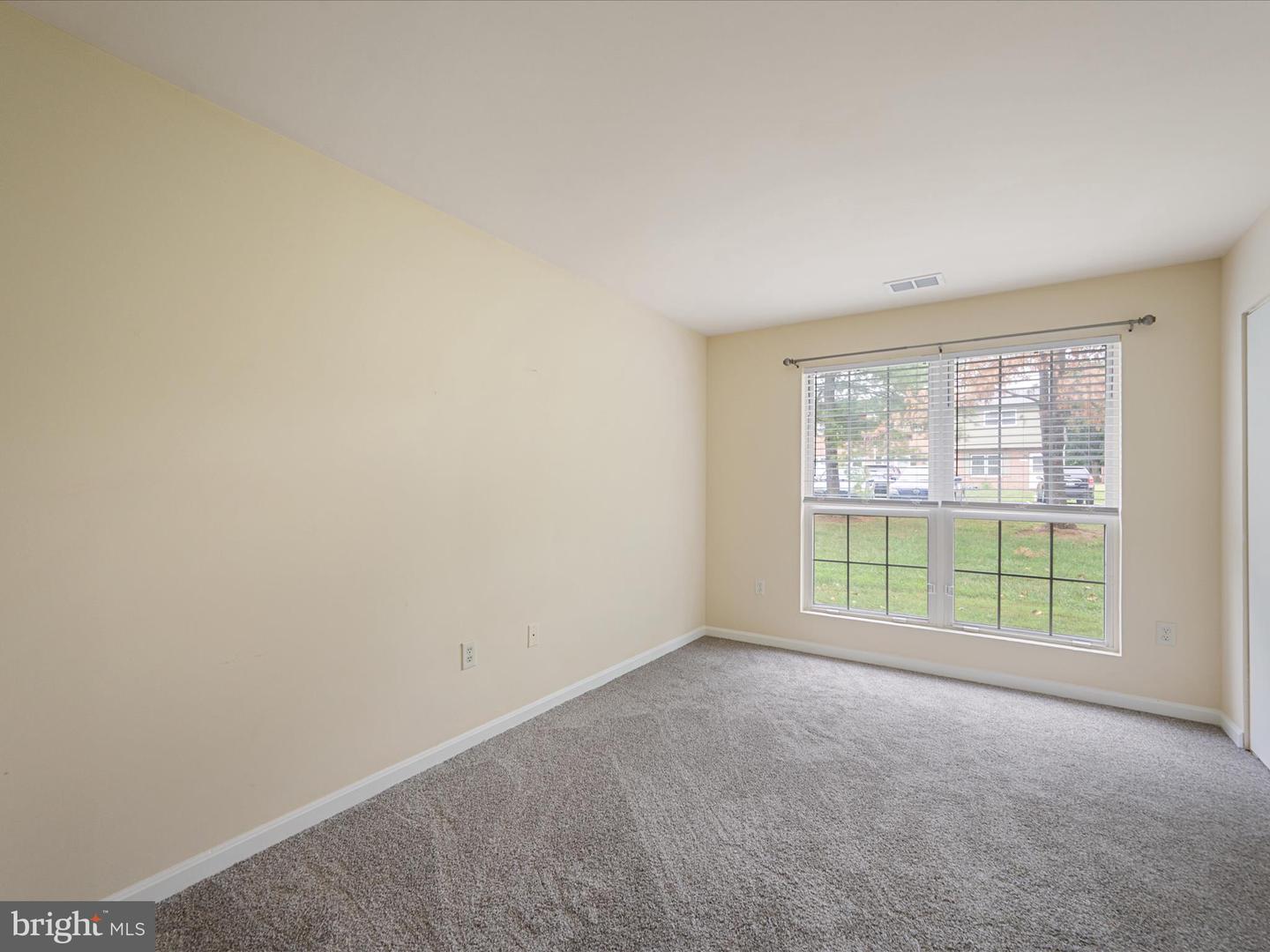 100 TIMBERLAKE TER #1, STEPHENS CITY, Virginia 22655, 2 Bedrooms Bedrooms, ,2 BathroomsBathrooms,Residential,For sale,100 TIMBERLAKE TER #1,VAFV2036246 MLS # VAFV2036246