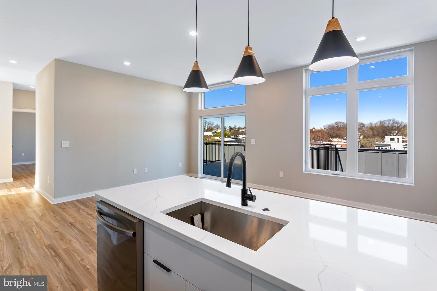 1358 FLORIDA AVE NE #PH2, WASHINGTON, District Of Columbia 20002, 3 Bedrooms Bedrooms, ,2 BathroomsBathrooms,Residential,For sale,1358 FLORIDA AVE NE #PH2,DCDC2215954 MLS # DCDC2215954