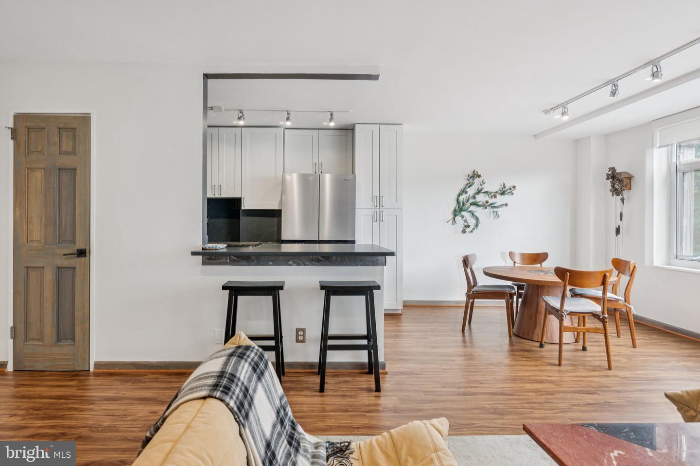 1545 18TH ST NW #403, WASHINGTON, District Of Columbia 20036, 1 Bedroom Bedrooms, ,1 BathroomBathrooms,Residential,For sale,1545 18TH ST NW #403,DCDC2216030 MLS # DCDC2216030